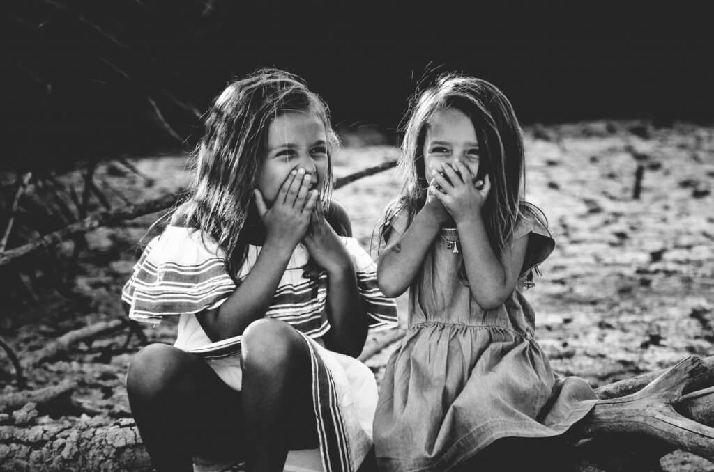 7 Crazy Fun Photo Ideas MisterLocation Blog Photography Tips Apps