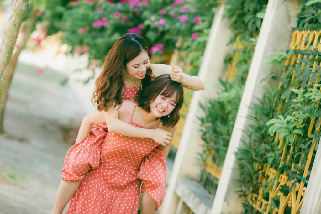 7 Crazy Fun Photo Ideas MisterLocation Blog Photography Tips Apps
